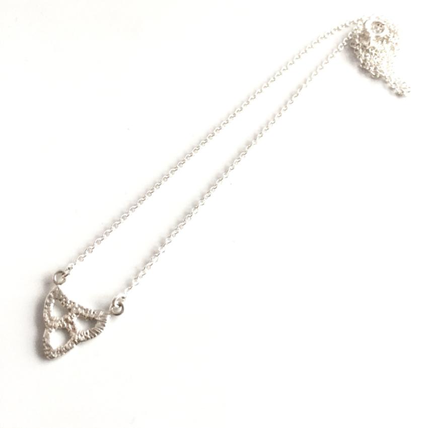 sterling silver cast lace scallop arch pendant
