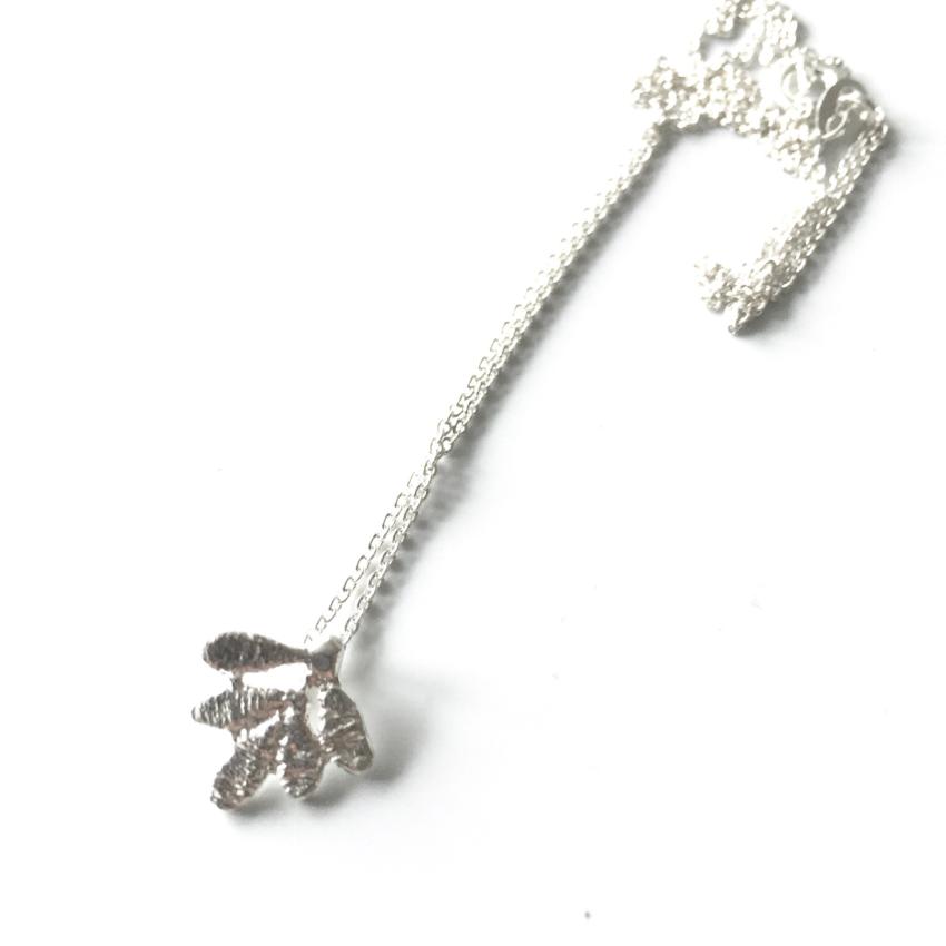 sterling silver cast lace oak leaf pendant