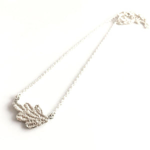 sterling silver cast lace leaf pendant